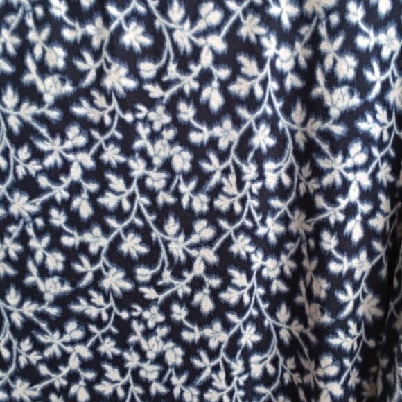 2X Lauren by Ralph Lauren women's floral stretch jersey top Blue white color - Picture 4 of 7